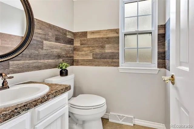 7926 S Roslyn Way Englewood, CO 80112