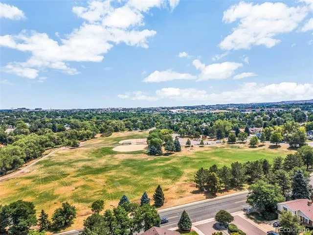 7926 S Roslyn Way Englewood, CO 80112