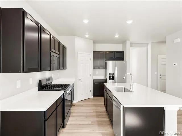 17597 E 89th Way Commerce City, CO 80022