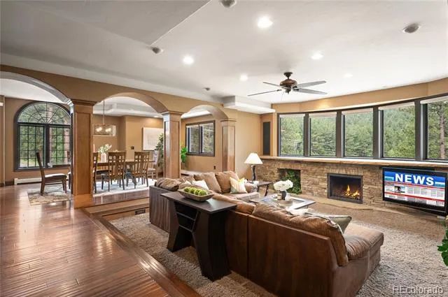 7538 Sanger Way Morrison, CO 80465