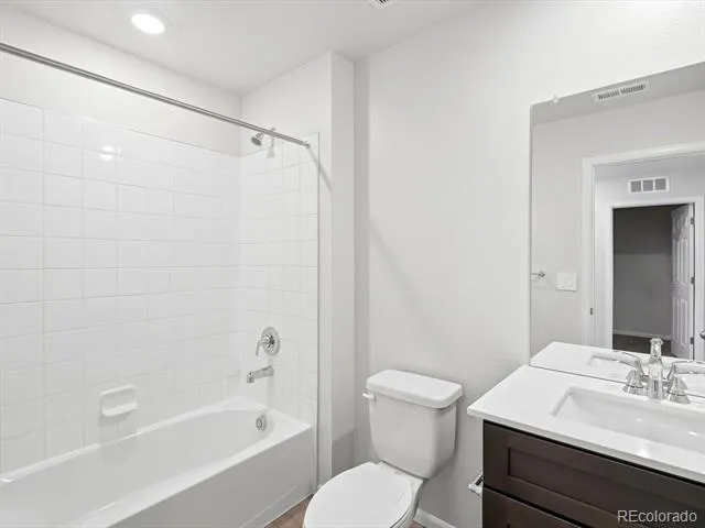 2189 E 164th Avenue Thornton, CO 80602