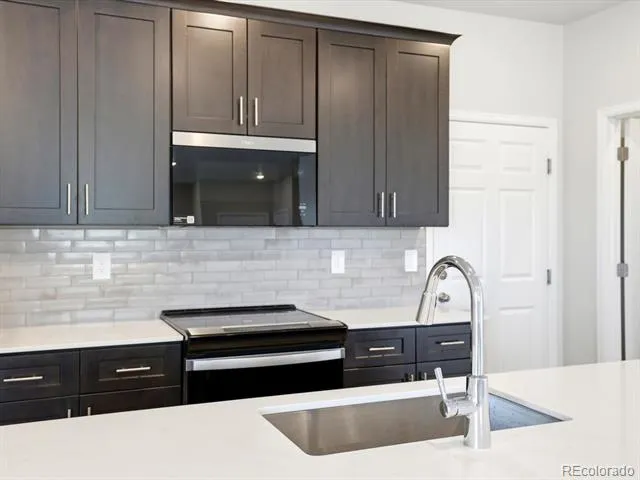 2189 E 164th Avenue Thornton, CO 80602