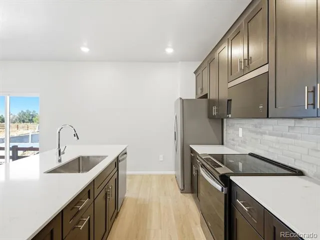 2189 E 164th Avenue Thornton, CO 80602