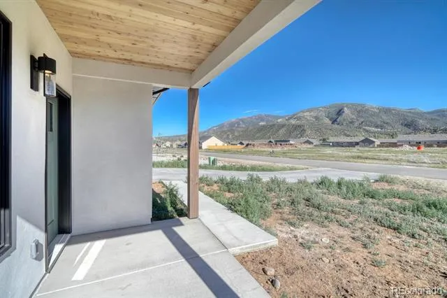 866 Hoover Circle Poncha Springs, CO 81242