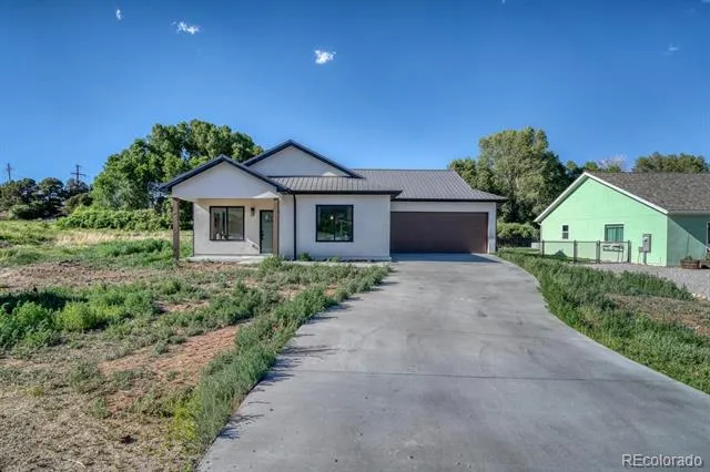 866 Hoover Circle Poncha Springs, CO 81242