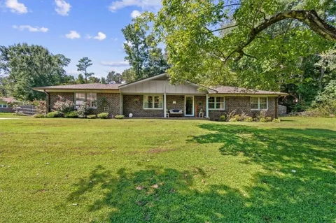 1301 Reeves Station Road SW