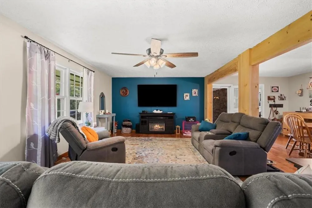1301 Reeves Station Road SW Calhoun, GA 30701