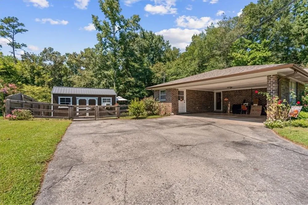 1301 Reeves Station Road SW Calhoun, GA 30701