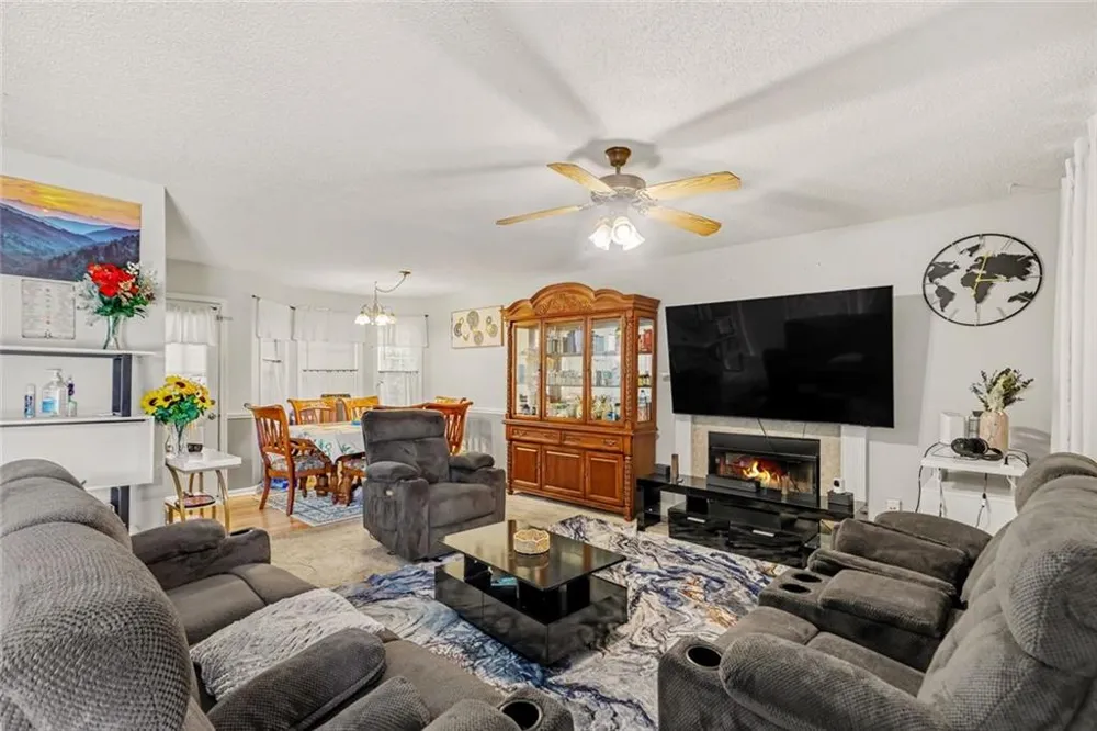 329 River Trace Drive Villa Rica, GA 30180