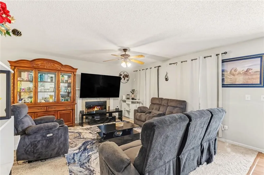 329 River Trace Drive Villa Rica, GA 30180
