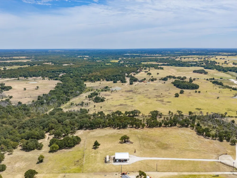 483 Legacy Lane Bowie, TX 76230