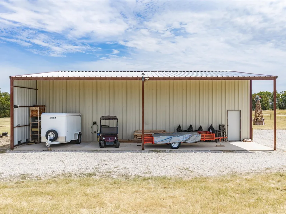 483 Legacy Lane Bowie, TX 76230