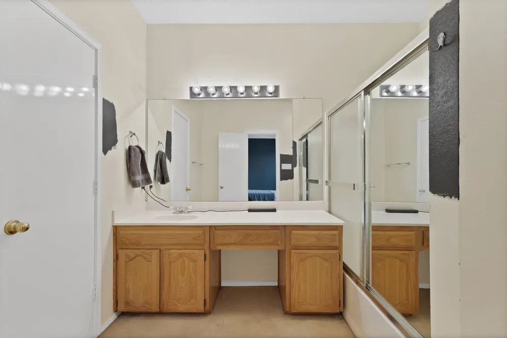 4925 Saint Thomas Place Fort Worth, TX 76135