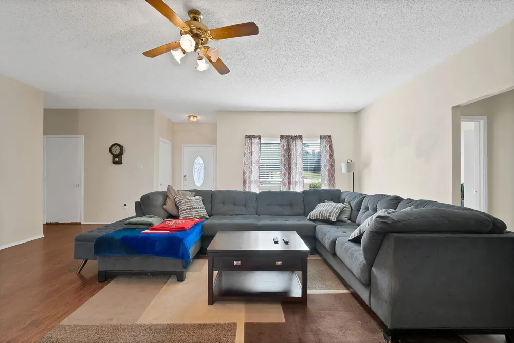 4925 Saint Thomas Place Fort Worth, TX 76135
