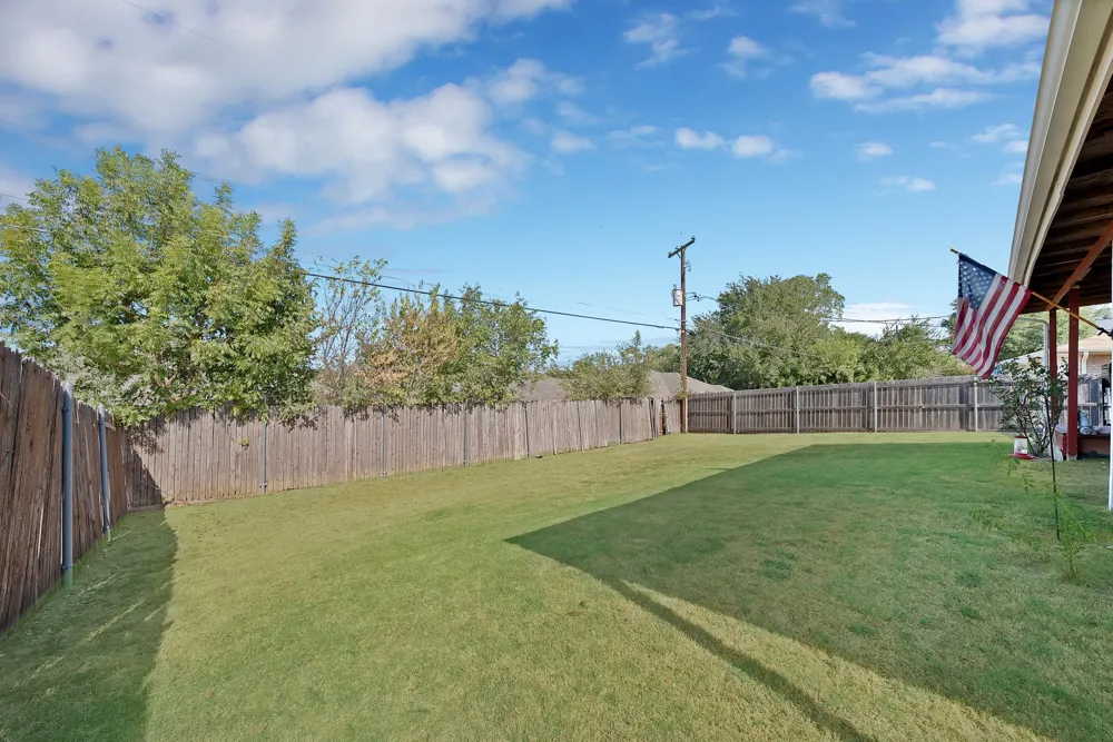 4925 Saint Thomas Place Fort Worth, TX 76135