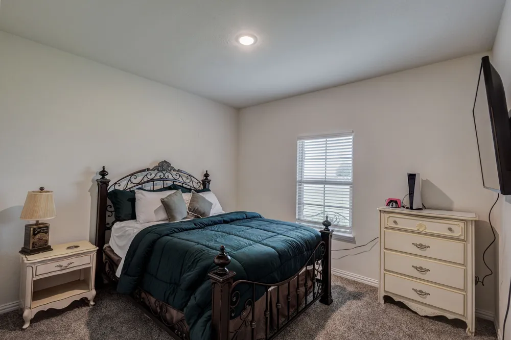 7604 Midway Ridge Trail Ponder, TX 76259