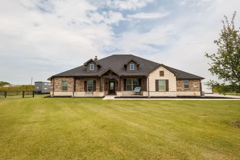 7604 Midway Ridge Trail