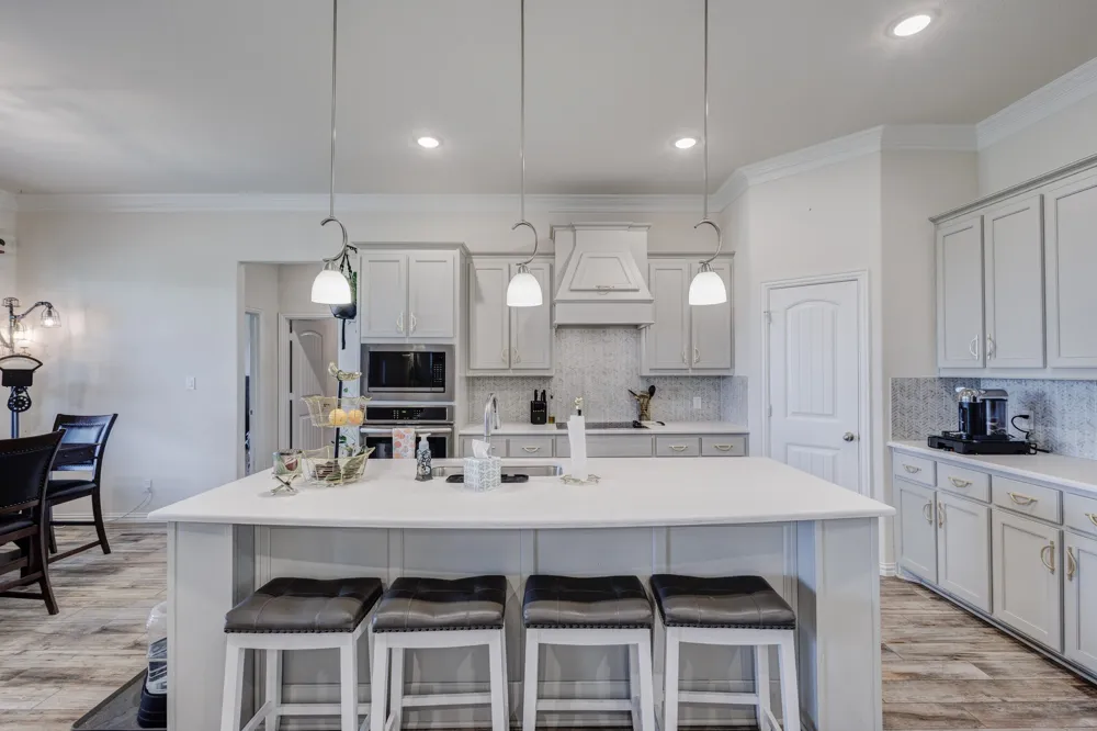 7604 Midway Ridge Trail Ponder, TX 76259