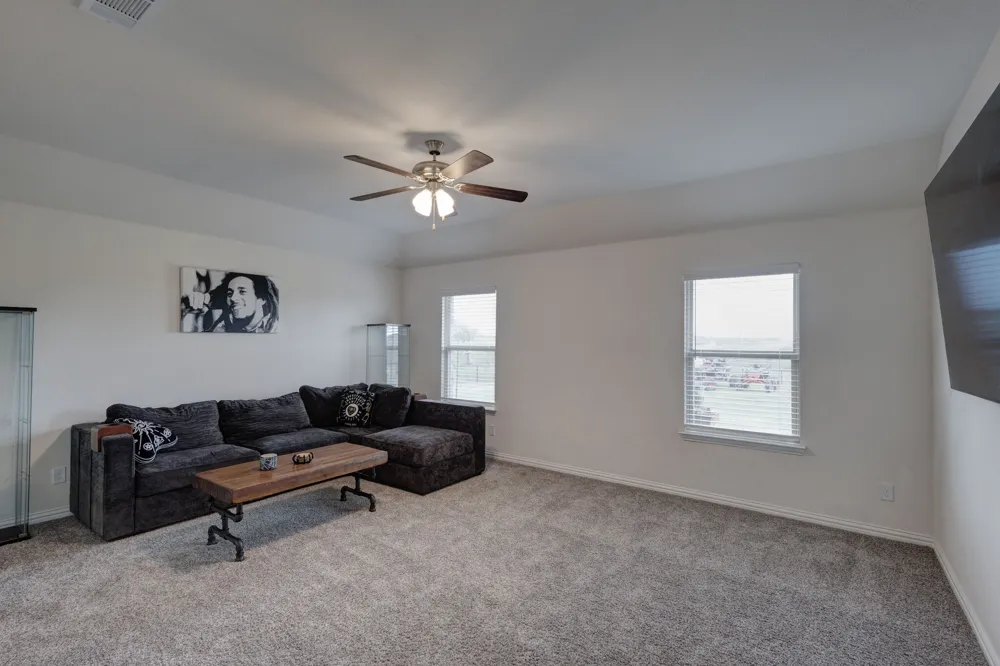 7604 Midway Ridge Trail Ponder, TX 76259