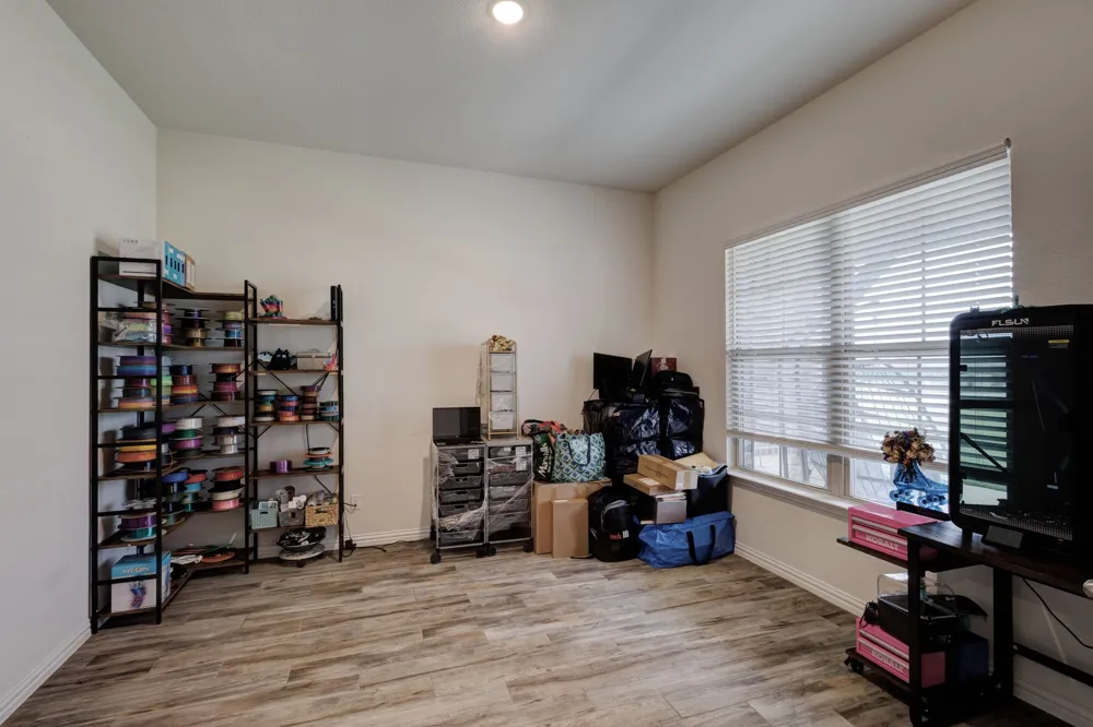 7604 Midway Ridge Trail Ponder, TX 76259