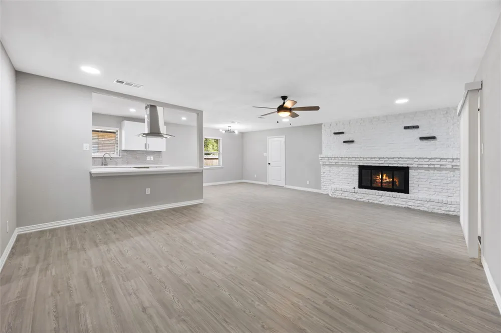 600 Young Boulevard DeSoto, TX 75115