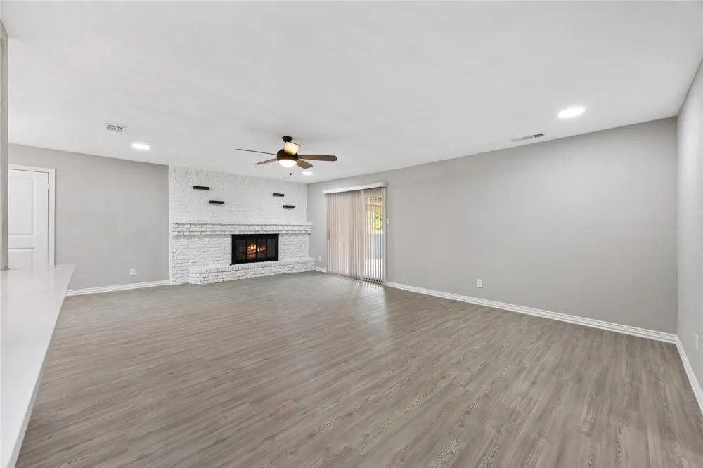 600 Young Boulevard DeSoto, TX 75115