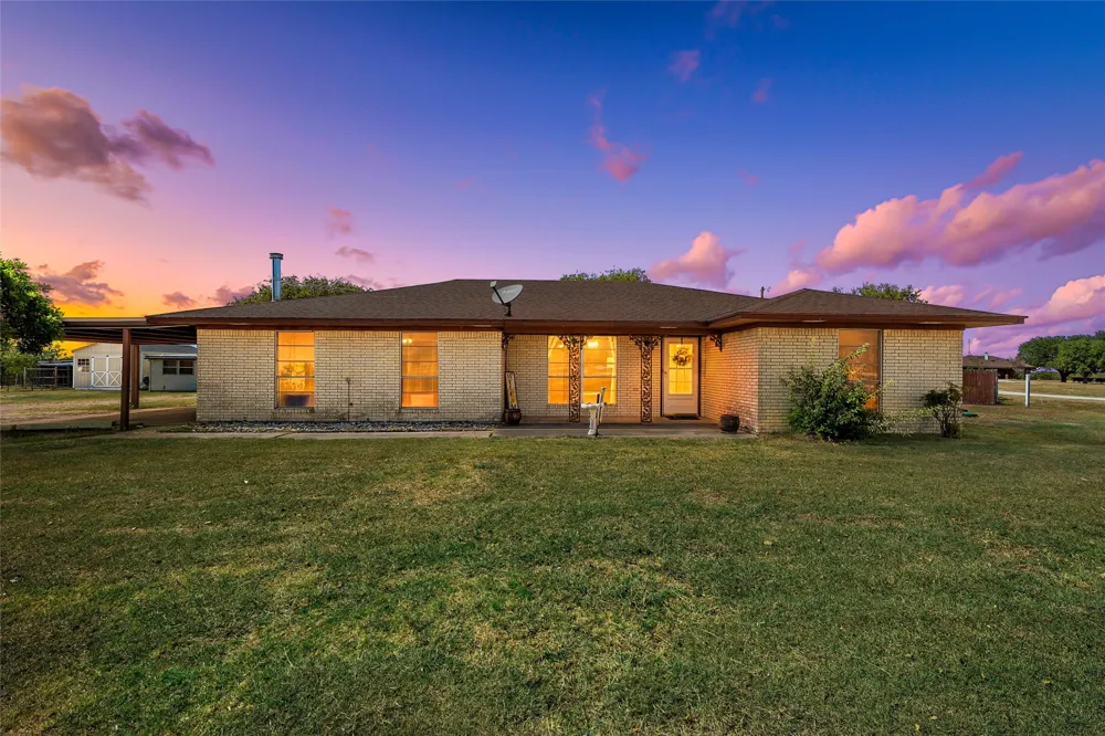 405 FM 308 Mount Calm, TX 76673