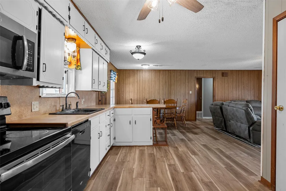 405 FM 308 Mount Calm, TX 76673