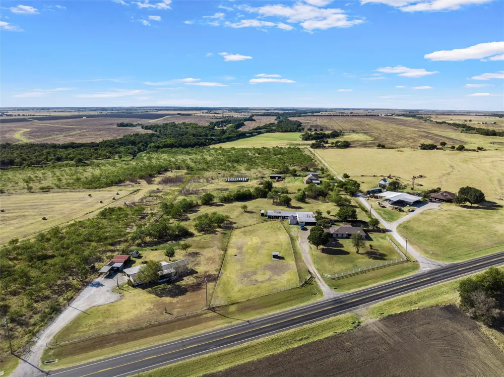 405 FM 308 Mount Calm, TX 76673