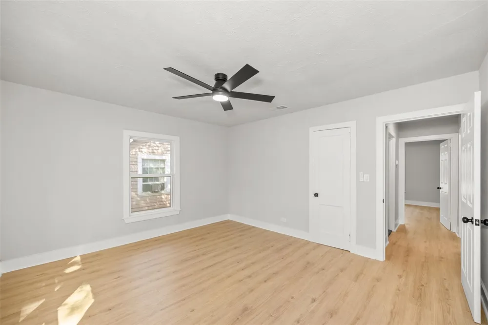 805 E Tom Green Street Brenham, TX 77833