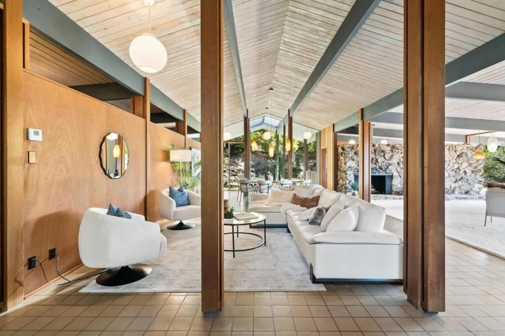 81 Pasatiempo Drive Santa Cruz, CA 95060