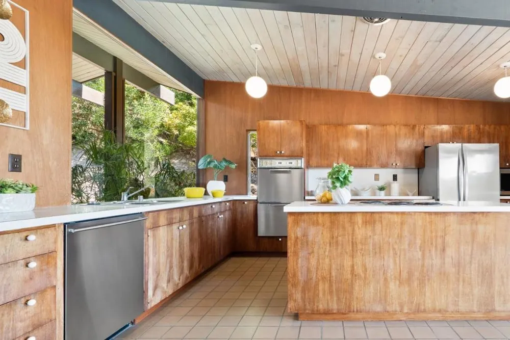 81 Pasatiempo Drive Santa Cruz, CA 95060