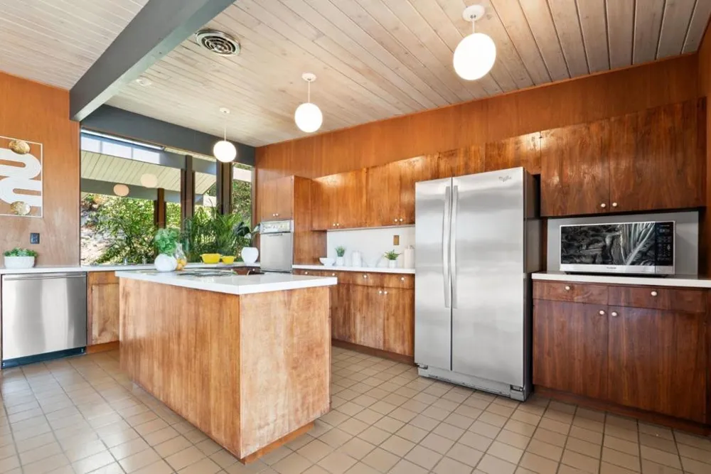 81 Pasatiempo Drive Santa Cruz, CA 95060
