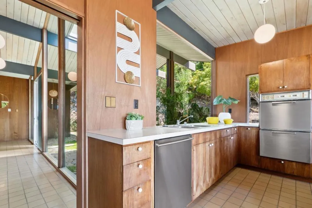 81 Pasatiempo Drive Santa Cruz, CA 95060