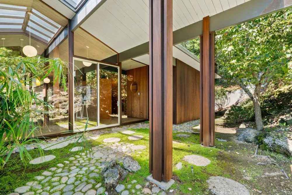 81 Pasatiempo Drive Santa Cruz, CA 95060