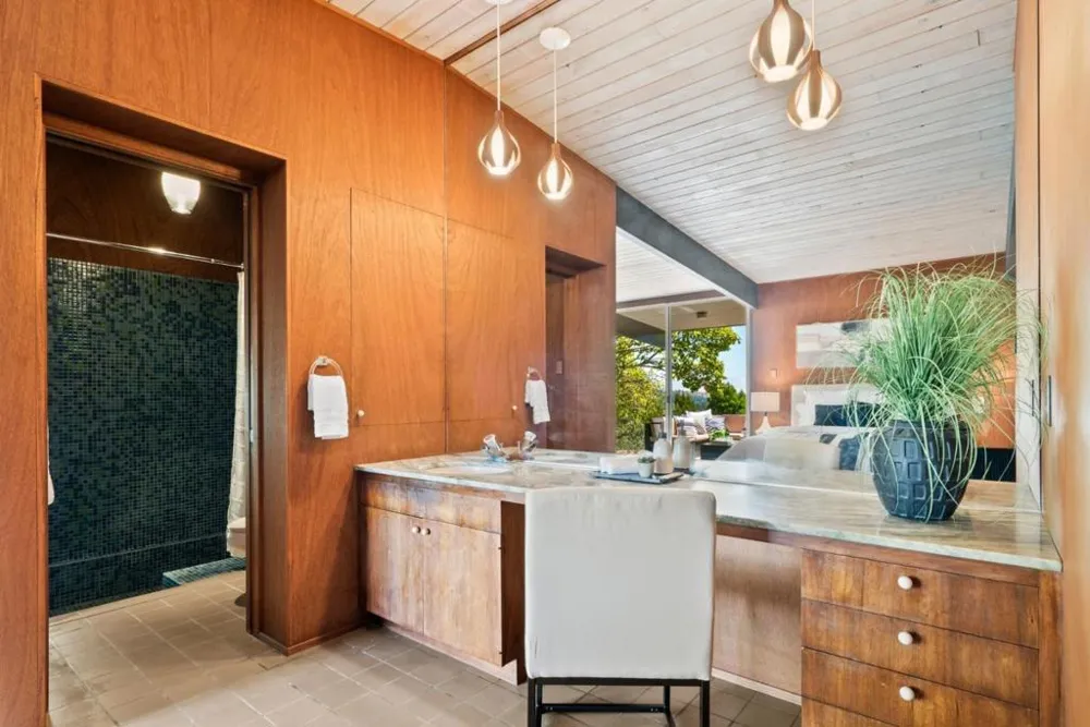 81 Pasatiempo Drive Santa Cruz, CA 95060