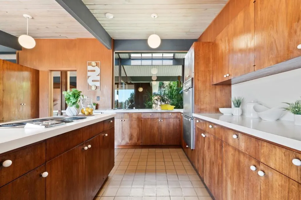 81 Pasatiempo Drive Santa Cruz, CA 95060