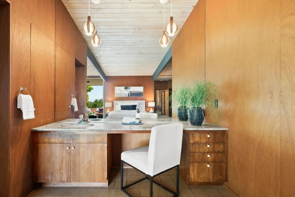 81 Pasatiempo Drive Santa Cruz, CA 95060