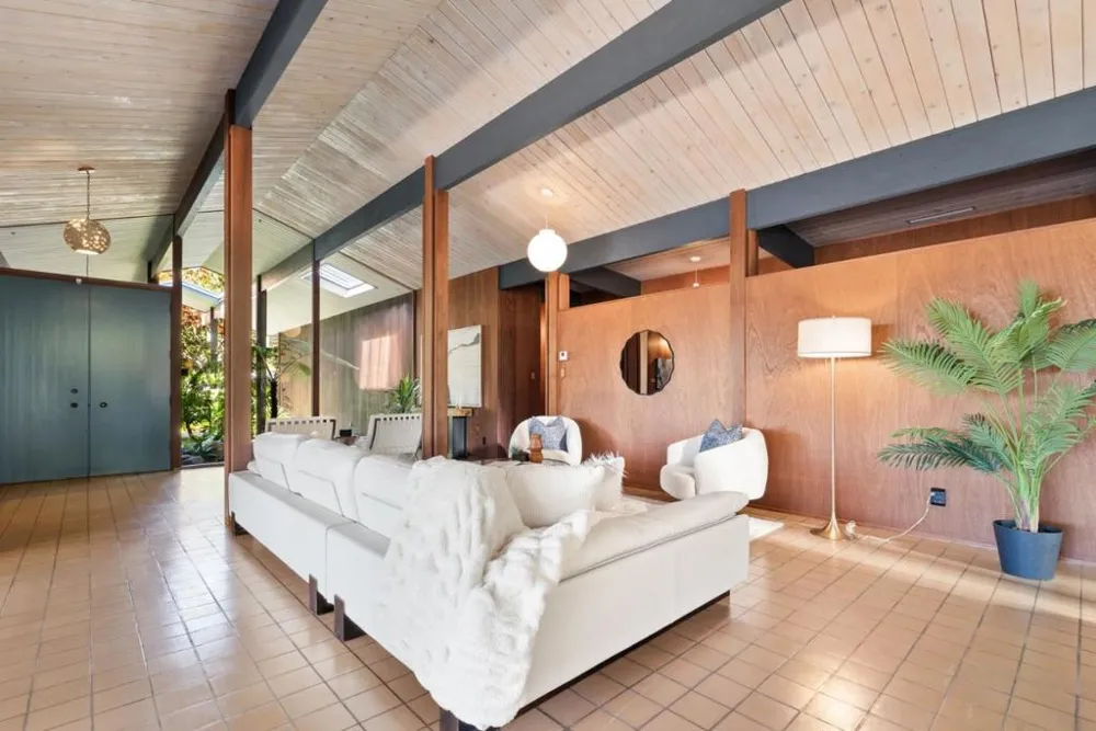 81 Pasatiempo Drive Santa Cruz, CA 95060