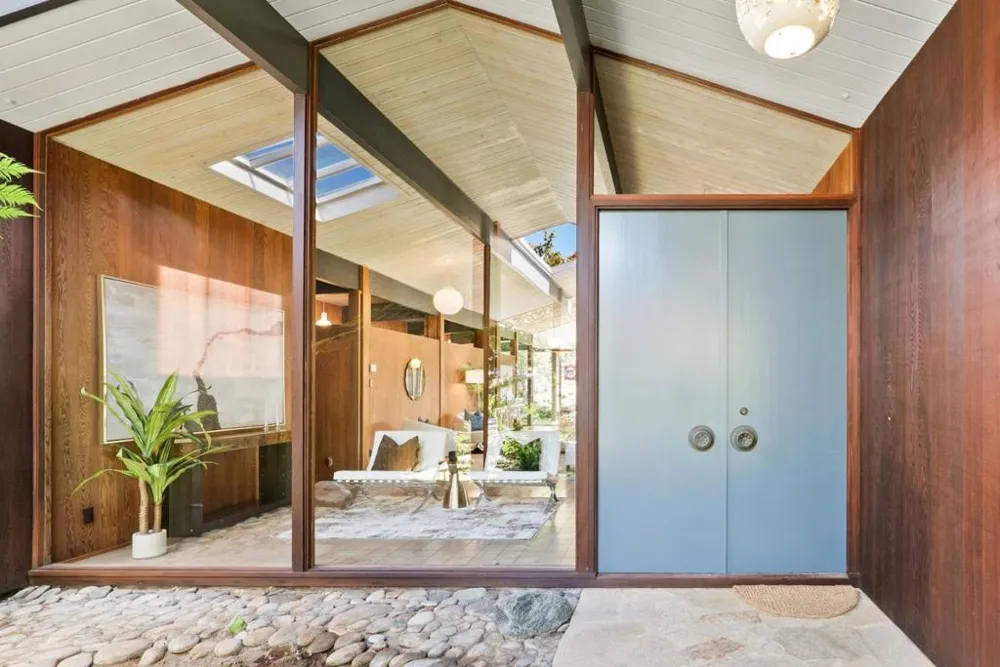 81 Pasatiempo Drive Santa Cruz, CA 95060