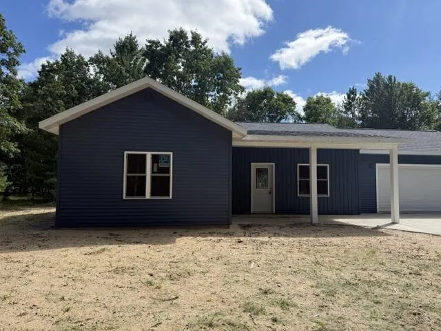 6710 W Dana's Circle Baldwin, MI 49304