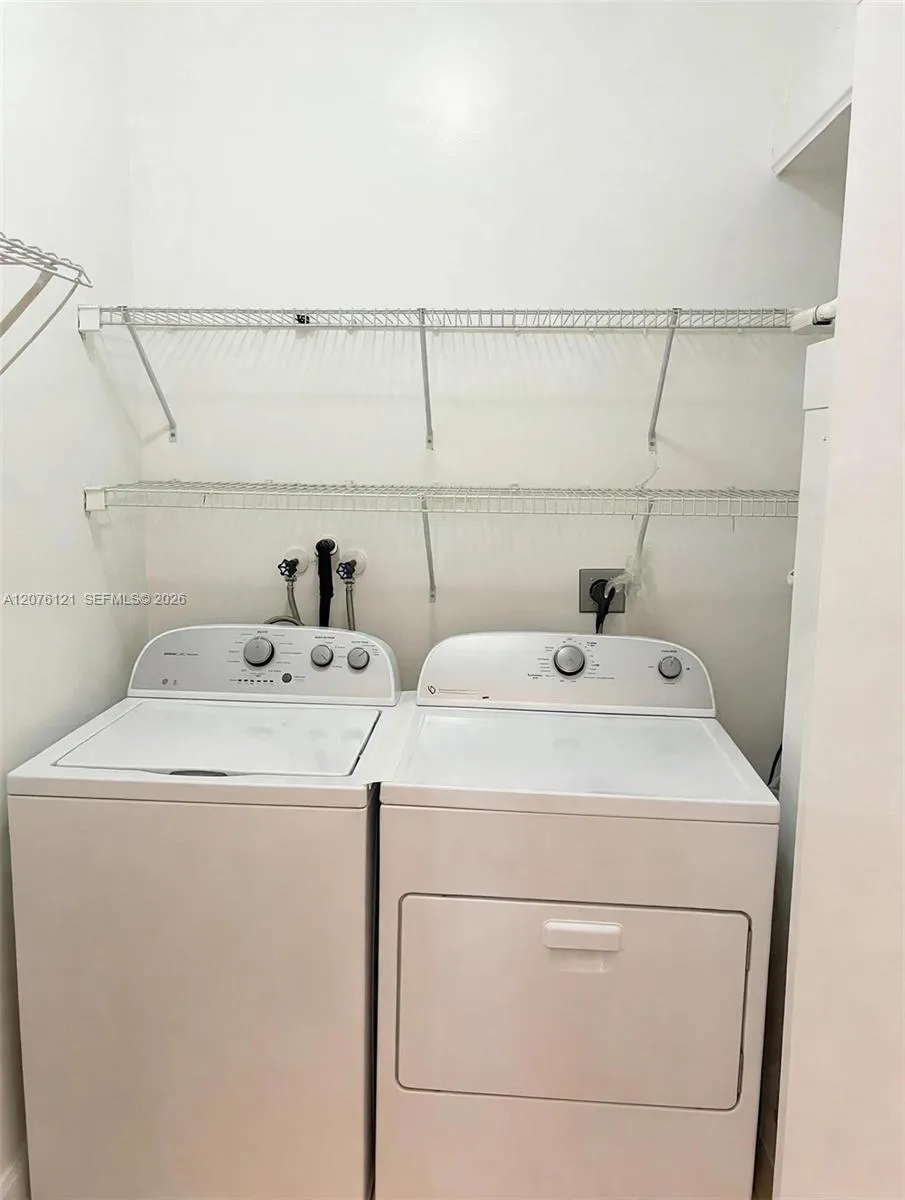 15616 NW 12th Mnr Pembroke Pines, FL 33028