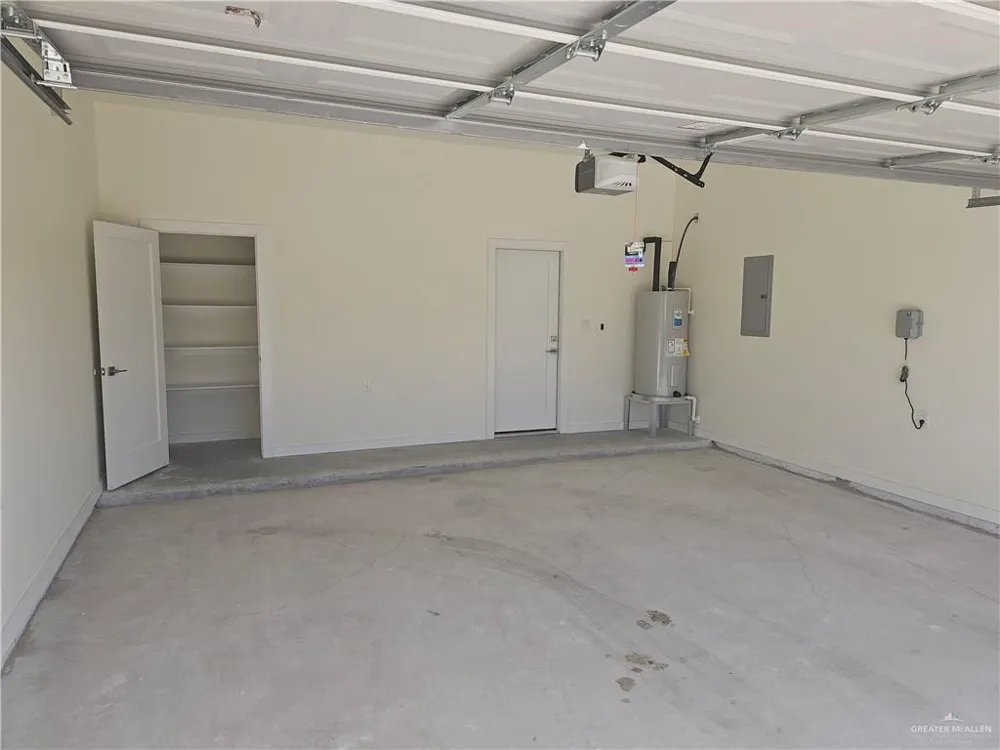 1004 Trinity Street Edinburg, TX 78541