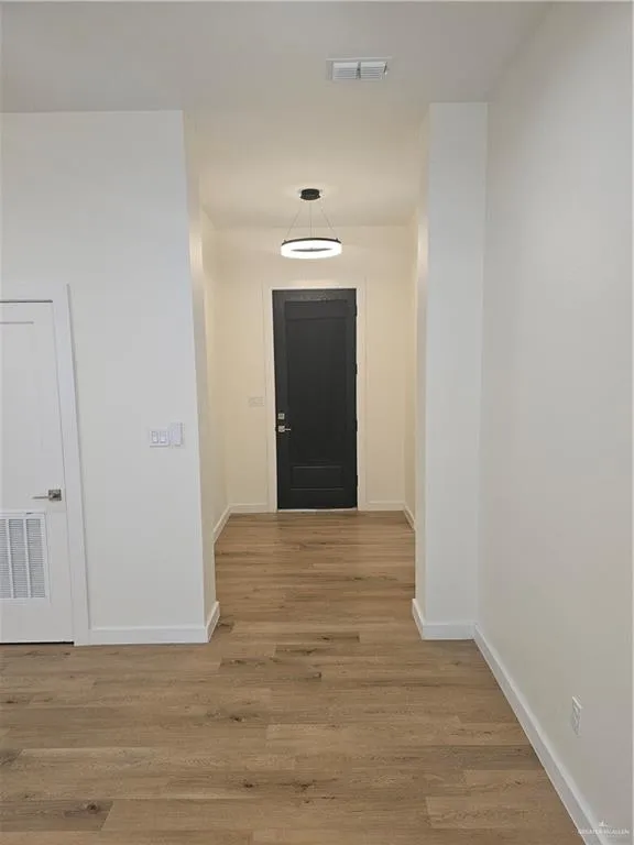 1004 Trinity Street Edinburg, TX 78541