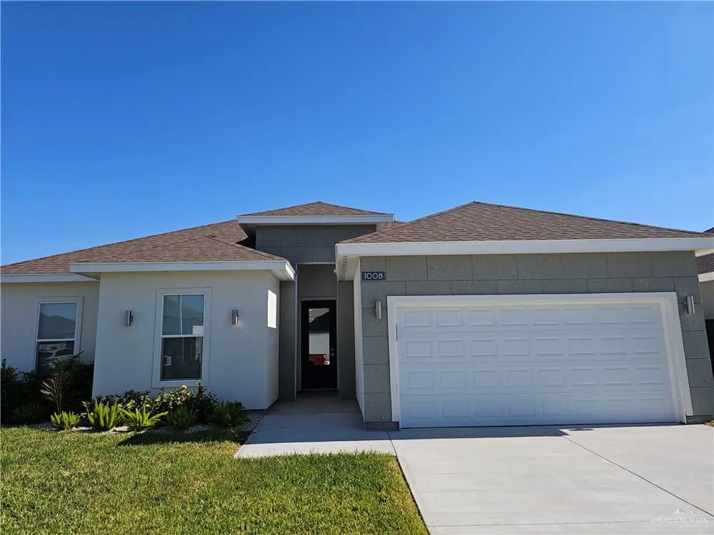 1004 Trinity Street Edinburg, TX 78541
