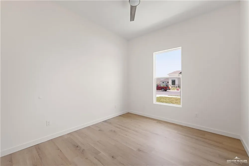 1004 Trinity Street Edinburg, TX 78541