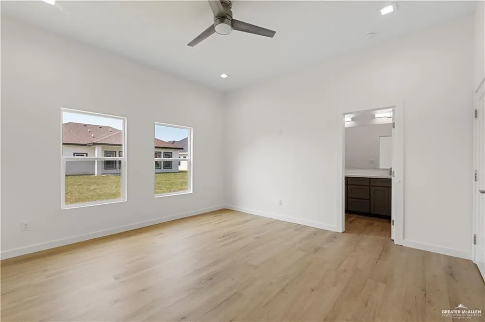 1004 Trinity Street Edinburg, TX 78541