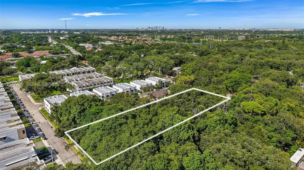 5571 SW 40th Ave Dania Beach, FL 33314