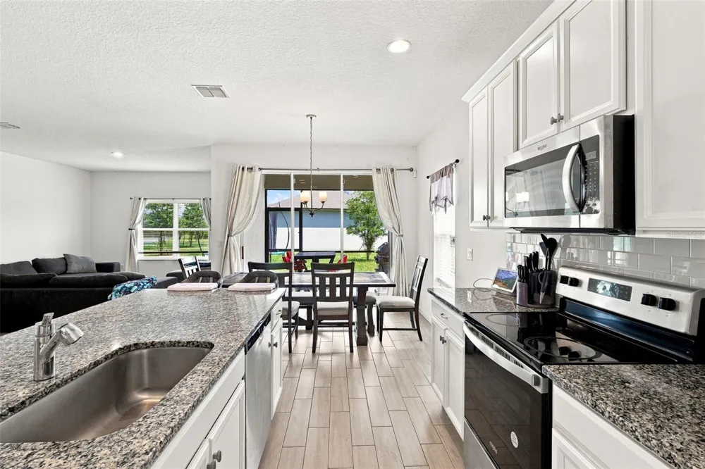 1005 CHELAN FALLS DRIVE Deland, FL 32724