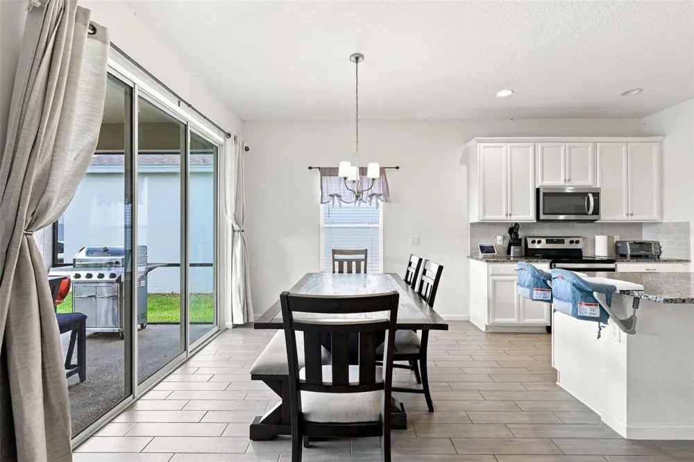 1005 CHELAN FALLS DRIVE Deland, FL 32724